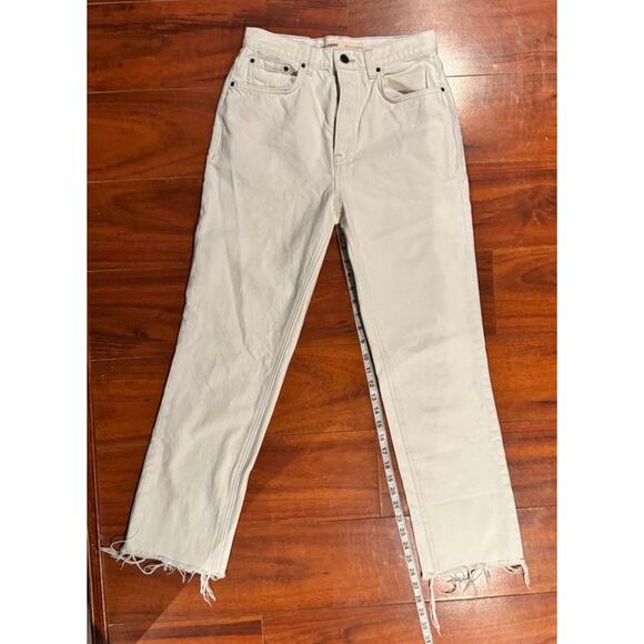 GRLFRND The Cassidy Mid Rise Straight Jeans White Raw Hem Size 26 - Picture 7 of 15